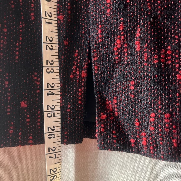 NWT CATO 14-16W Red and Black Skirt. Make me an offer. 🤗 - Picture 4 of 6